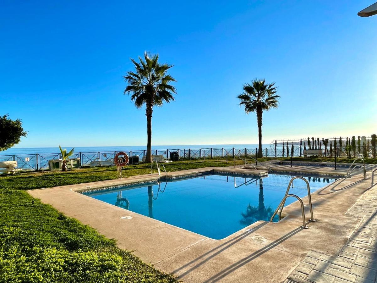 Apartamento Stunning Direct Sea Views 2 Bed At Balcon De Benamadena By Solrentspain *
