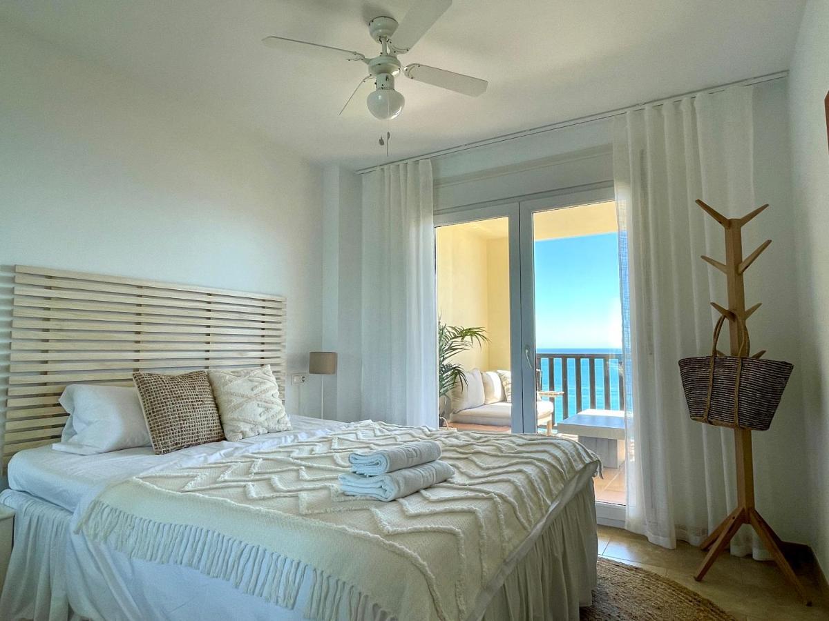 Stunning Direct Sea Views 2 Bed At Balcon De Benamadena By Solrentspain Apartamento